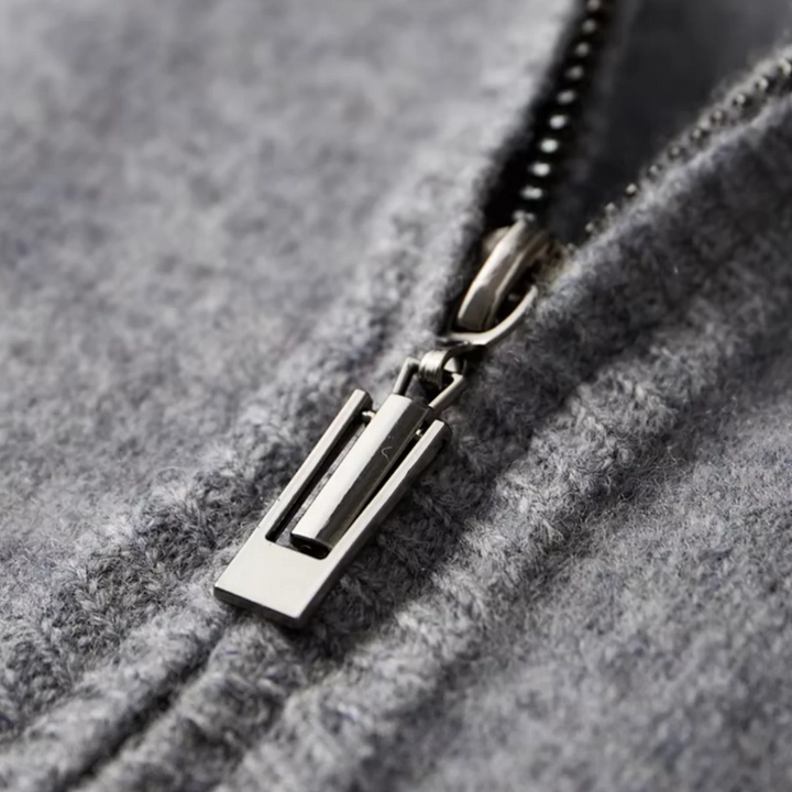 Soft men's two-piece outfit: a cozy zip-up sweater and flexible drawstring pants for ultimate comfort.