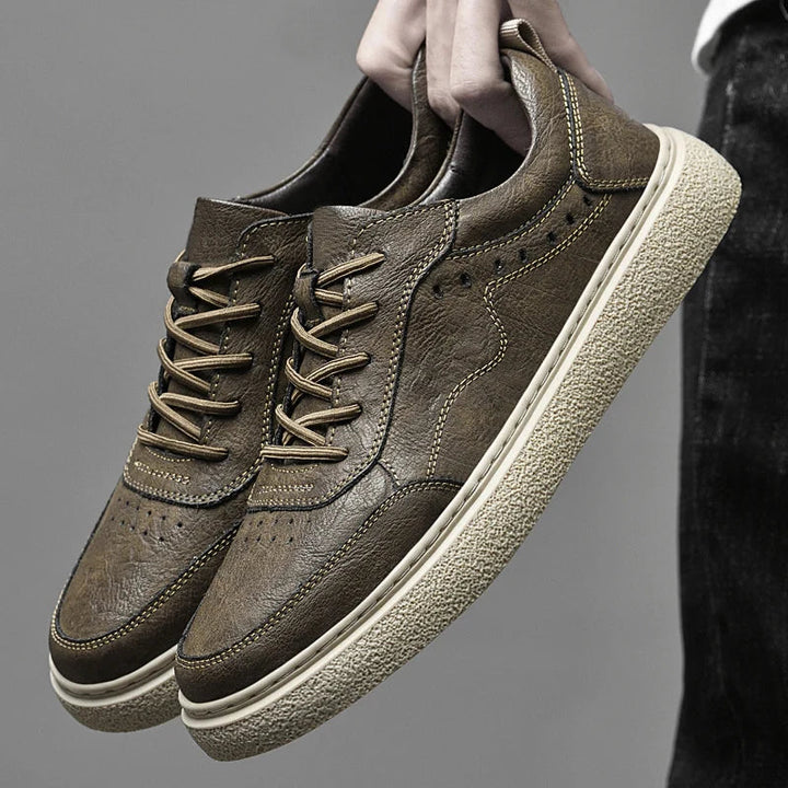 Comfortable men's genuine leather casual sneakers. Designed for everyday wear, featuring a minimalist style. Durable.