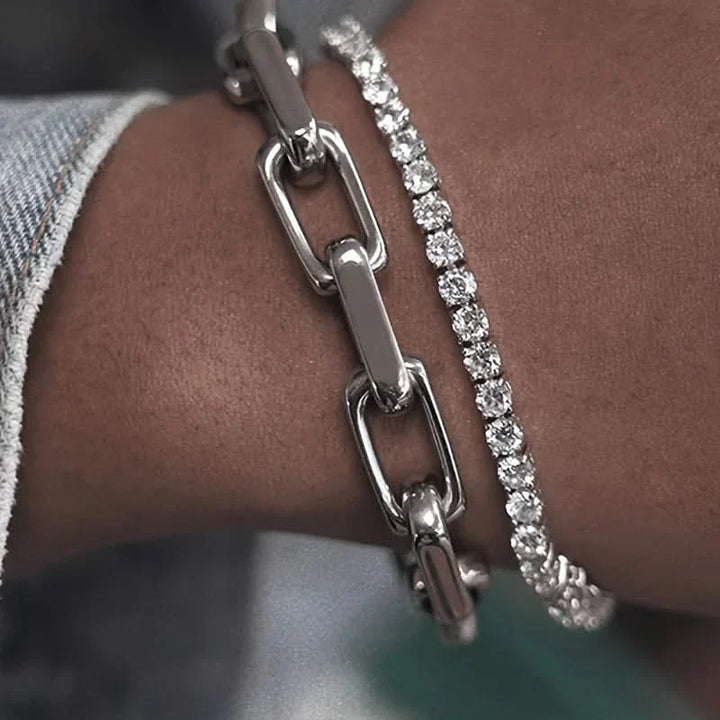 Fashionable men's stainless steel chainlink bracelet, perfect for him. Durable design with a toggle clasp.