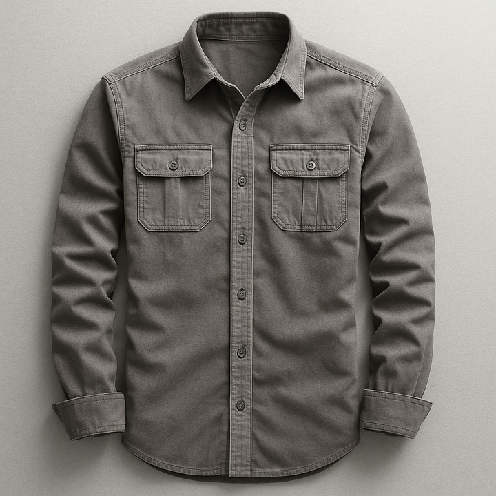 Versatile men's tailored long-sleeve shirt, ideal for smart casual or everyday fashion. A staple button-up for menswear.