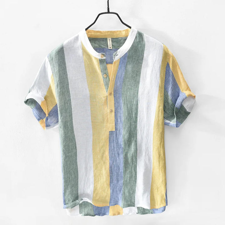 Comfortable men's button-down shirt in a lightweight, breathable fabric. Ideal for casual wear & everyday style.