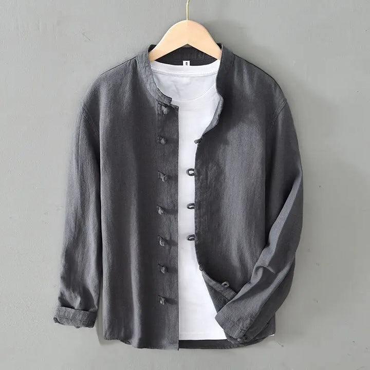 Stylish men's lightweight Katana jacket for summer comfort. Modern menswear, ideal for casual everyday wear.