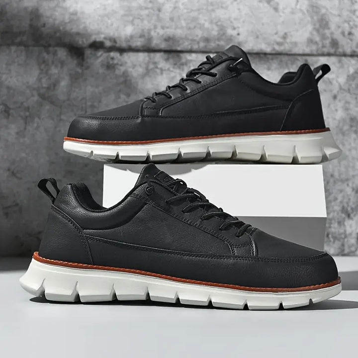 Padded ankle collar of Lucca men's comfort sneakers, providing support for everyday walking.