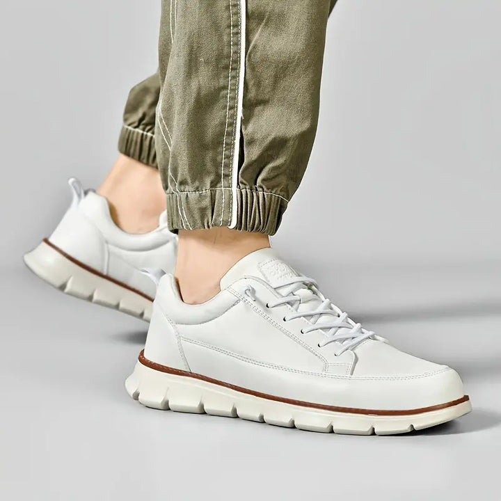 Modern toe box design of Lucca casual men's sneakers, offering a stylish and comfortable fit.