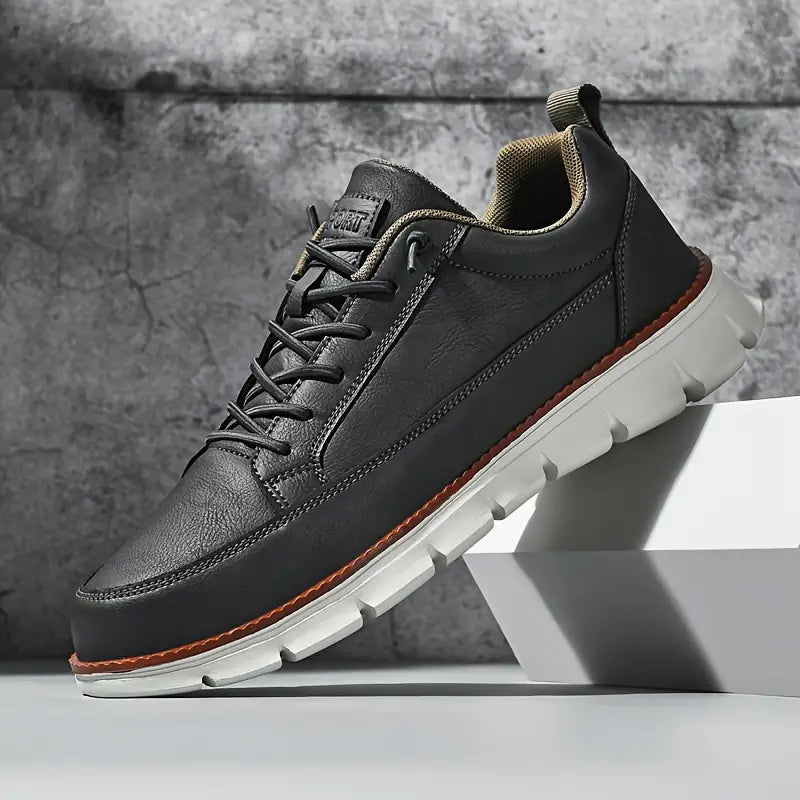 Low-top men's Lucca everyday sneakers, showcasing modern design and comfortable fit for walking.