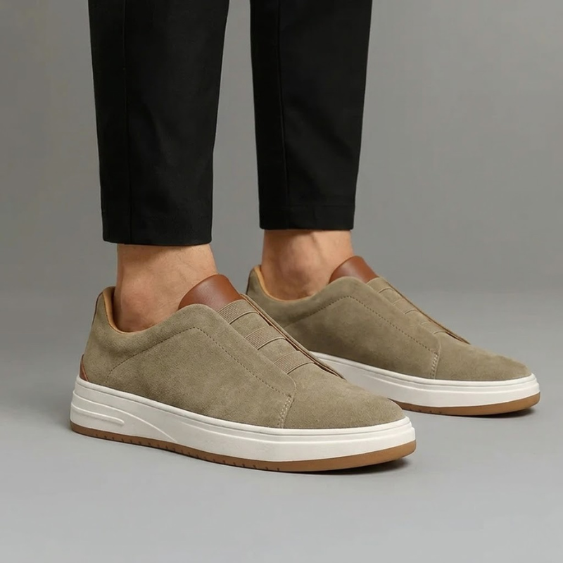 Stylish men's comfort sneakers with modern design, perfect for casual everyday footwear & walking.