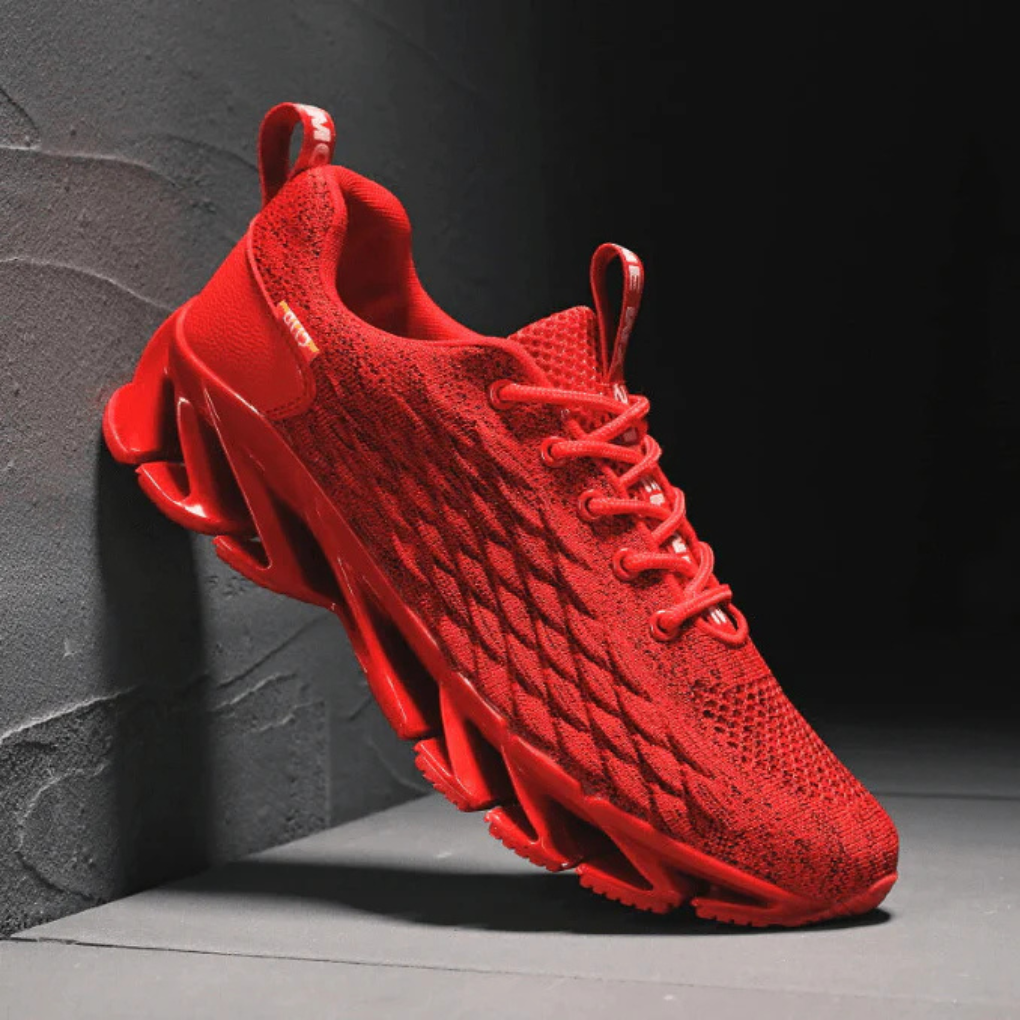Versatile men's sports footwear, New4 responsive sneakers. Perfect for running, gym, and casual active wear.