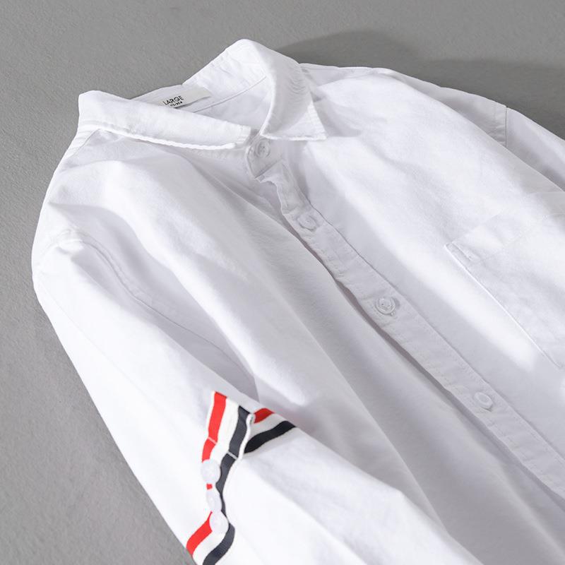 Breathable men's NILO long-sleeve button-up shirt, lightweight and comfortable, great for casual summer outfits.