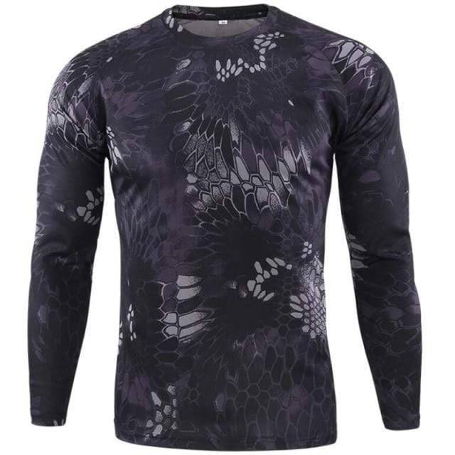 Active men's tactical long sleeve shirt in camouflage print for outdoor sports