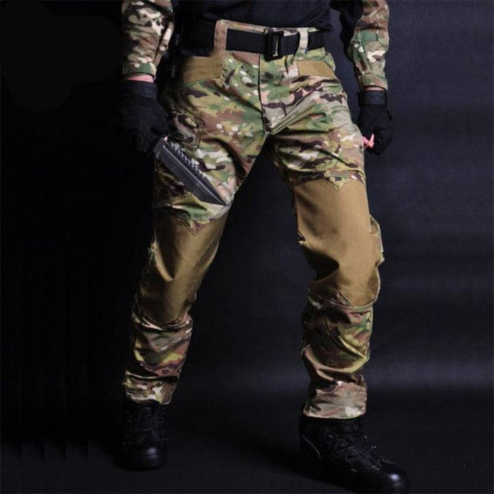 Men's outdoor tactical jogger pants in camouflage, perfect for camping and hiking apparel