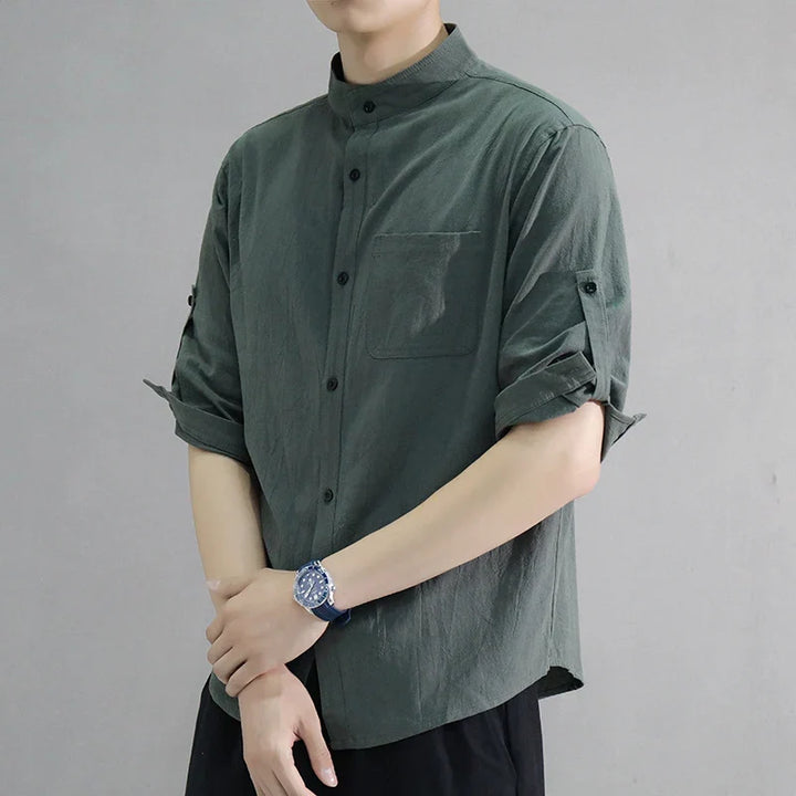 Plus size men's oversized collared half-sleeve shirt, ideal for stylish spring/summer fashion trends.
