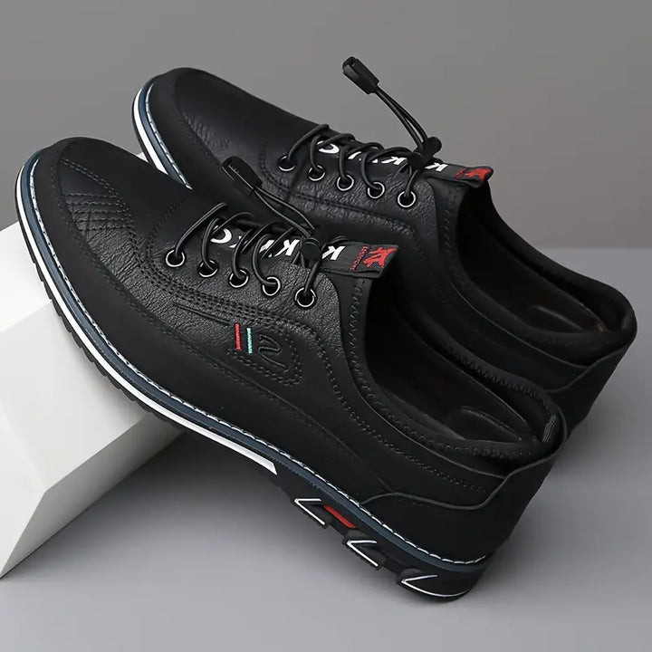 Comfortable men's Oxford sneakers, waterproof, natural feel & flexible sole support.