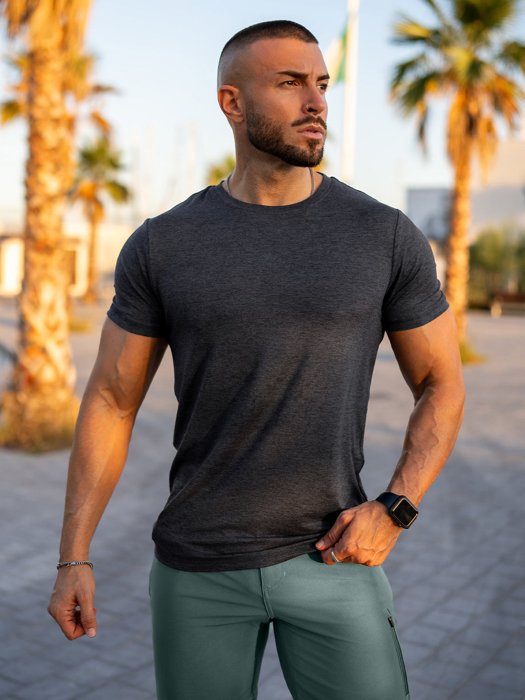 Men's activewear shirt, moisture-wicking for gym and everyday comfort.