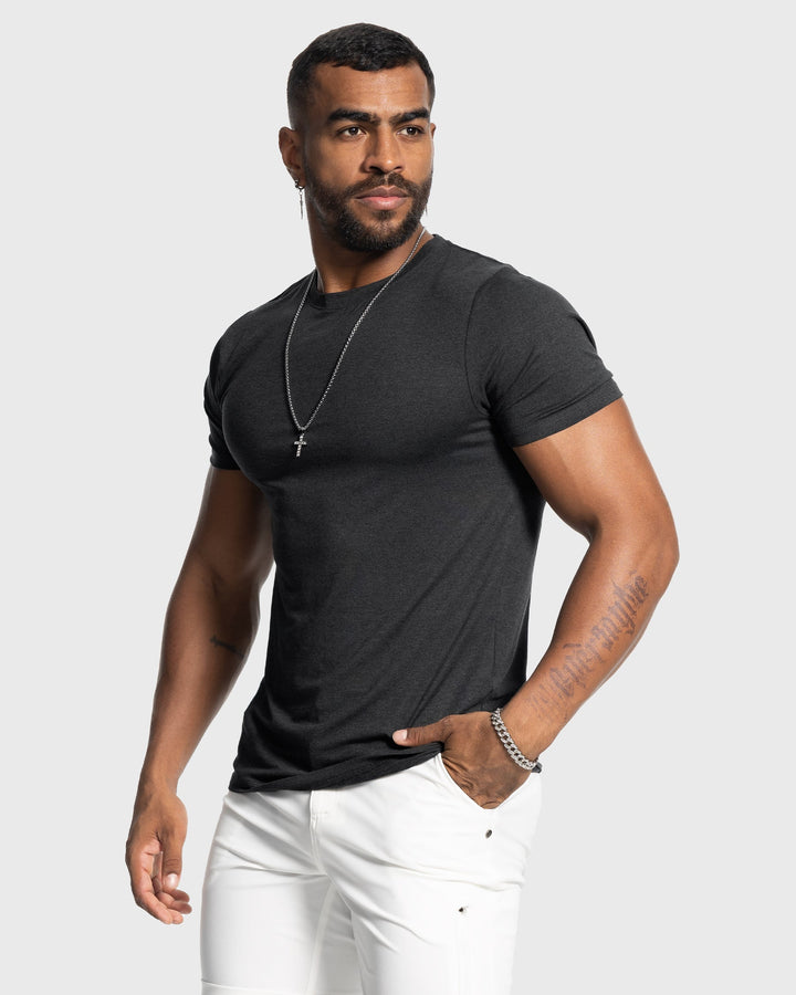 Men's gym wear top, moisture-wicking & breathable for peak performance.