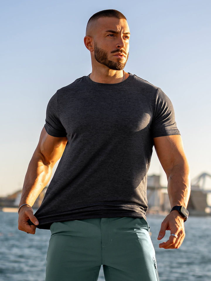 Modern fit men's performance shirt, ideal for gym wear & comfort.