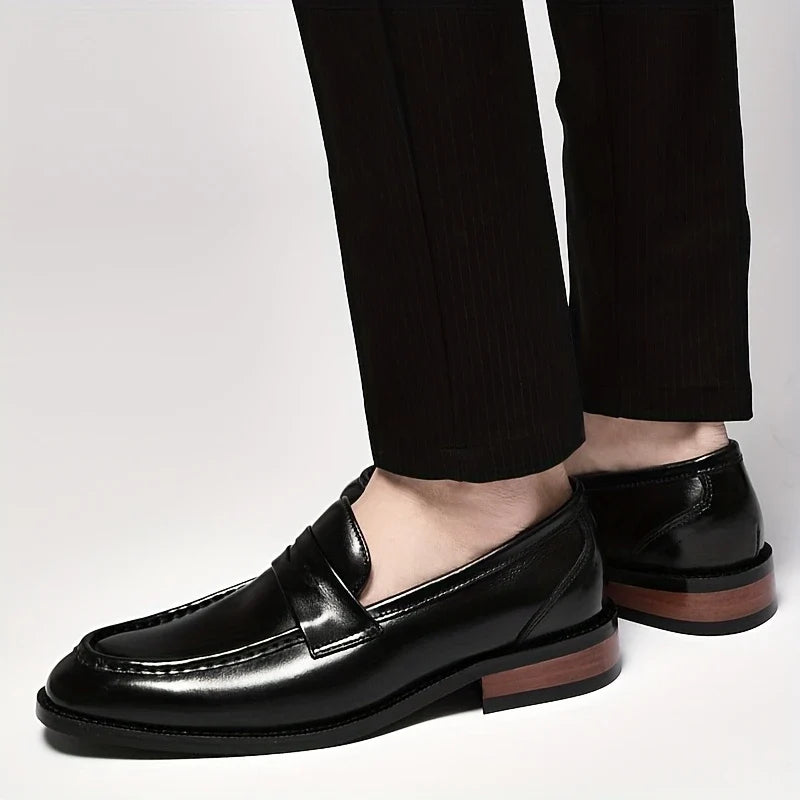 Men's formal slip-on dress shoes: polished loafers with a durable, classic design for comfort.