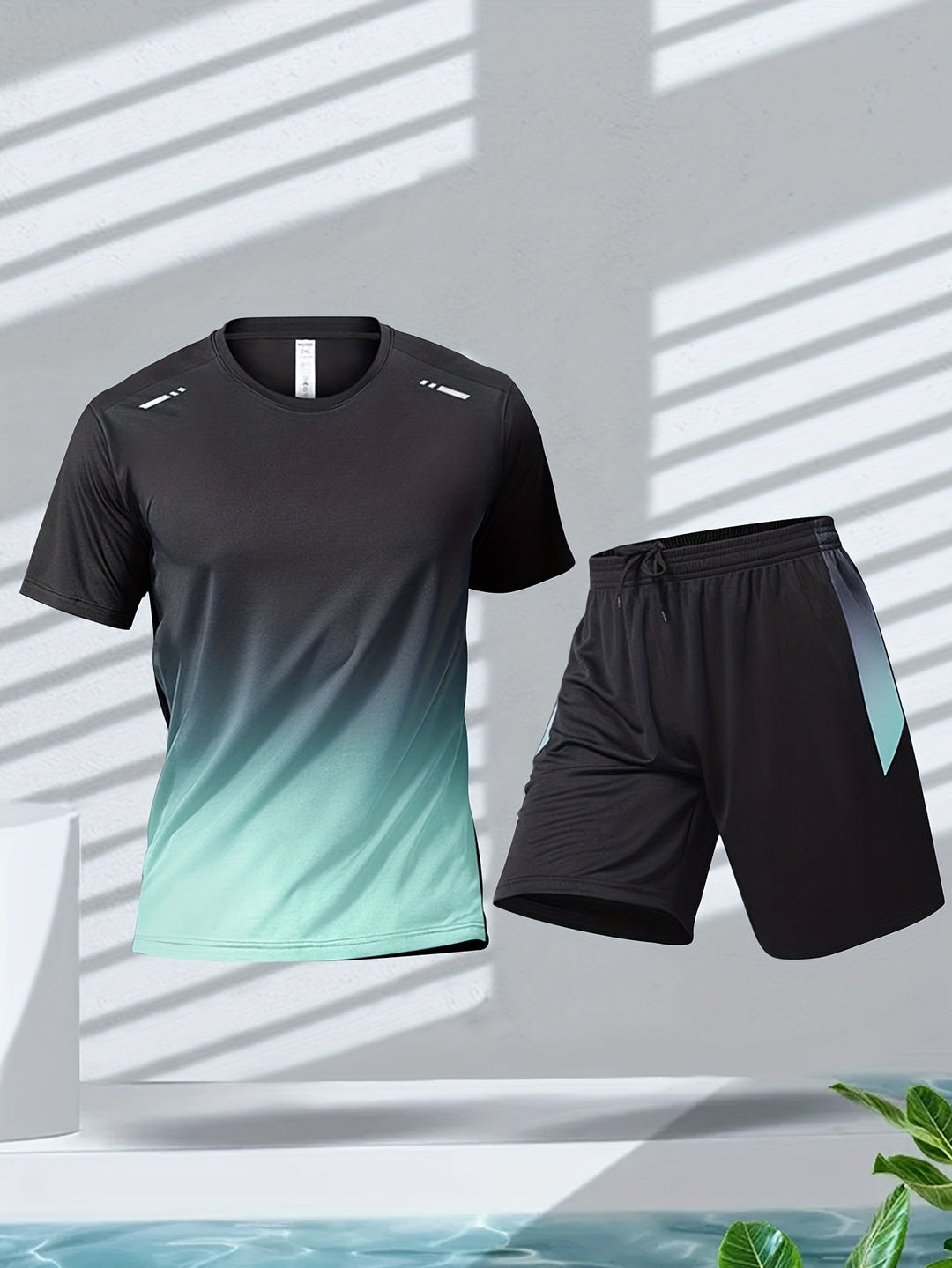 Comfortable men's activewear set: PowerMove breathable T-shirt & shorts, perfect for leisure & fitness.