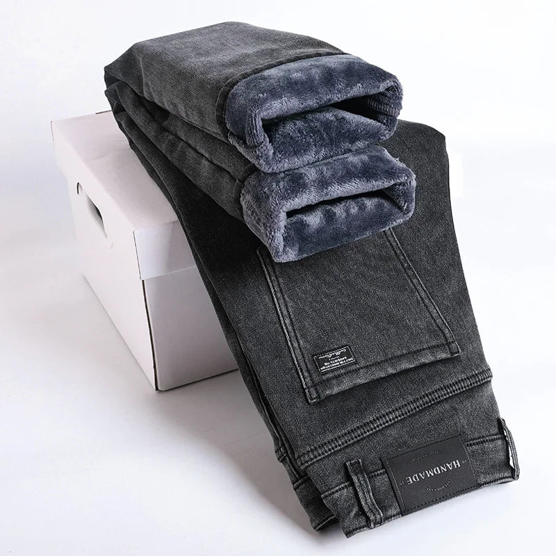 Insulated men's thermal jeans offering superior winter warmth & comfort. A staple for cold weather casual style.