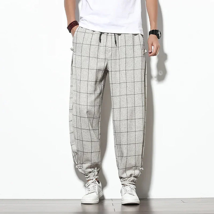Men's relaxed fit comfort pants, perfect for everyday casual wear, versatile loungewear trousers.