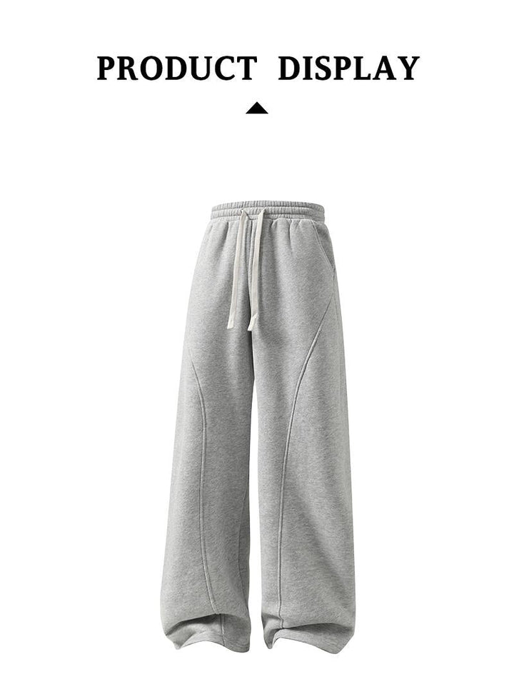 Men's relaxed fit drawstring sweatpants, designed for movement & comfort. Casual athletic joggers.