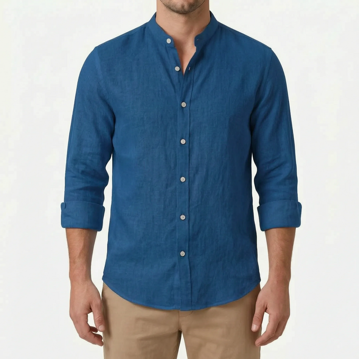 Lightweight and relaxed men's casual long-sleeve button-up shirt for versatile everyday wear.