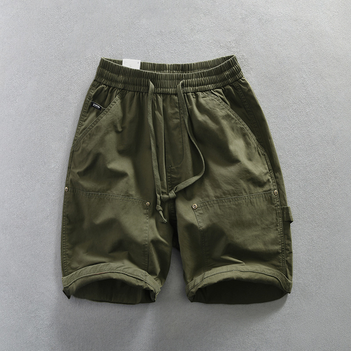Relaxed fit Men's Remo utility shorts, perfect for activewear and outdoor adventures, featuring deep pockets.