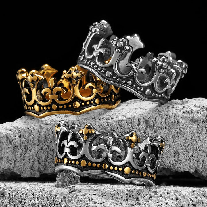 Royal men's crown ring, Kingmaker Edition. Stainless steel vintage statement ring with majestic design.