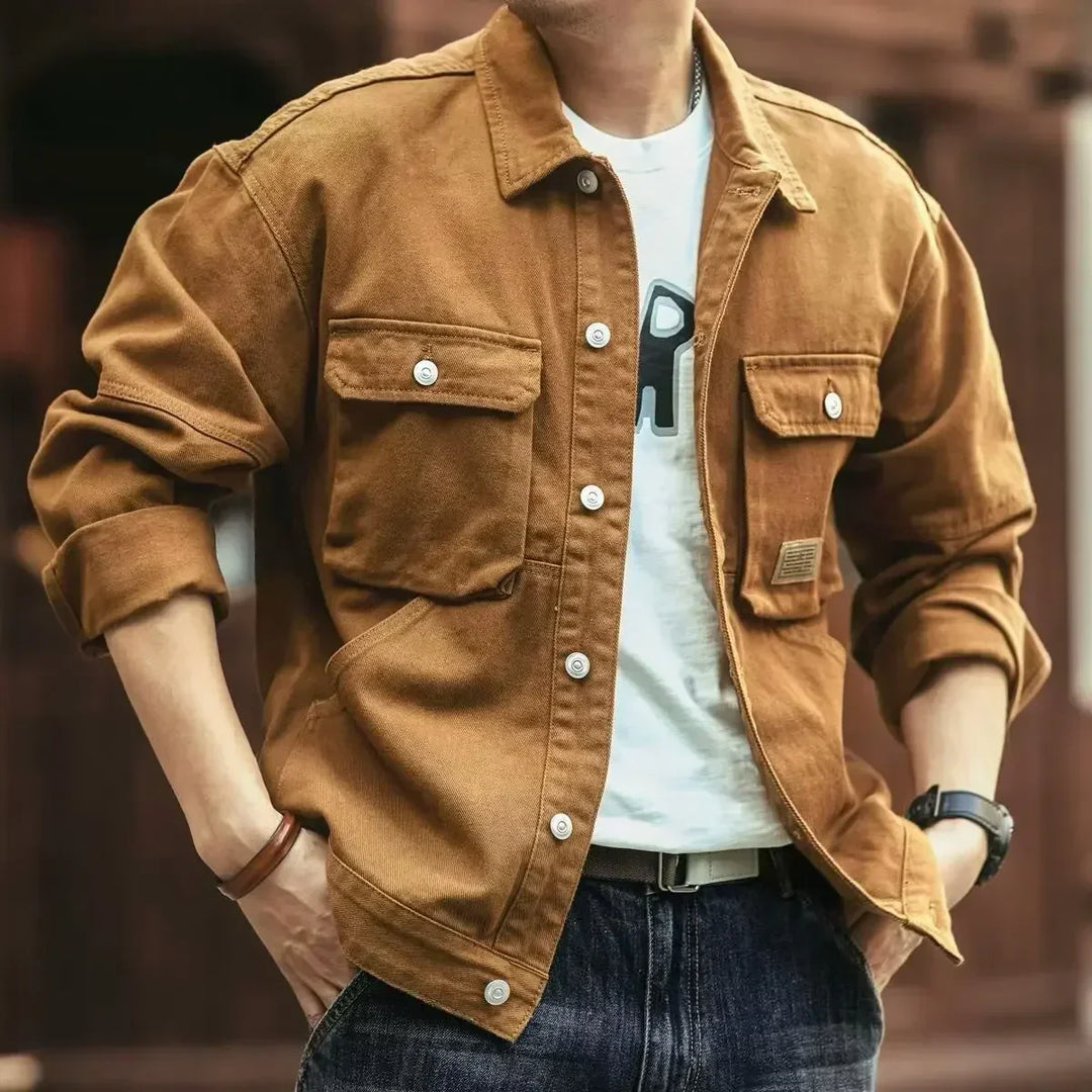 Durable men's outdoor field jacket. Rugged utility jacket, ideal for versatile everyday wear & adventurous excursions.
