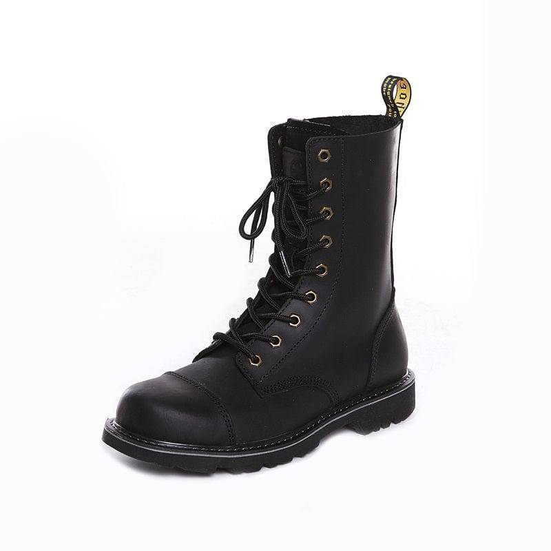Rugged men's high-top leather hunting boots, designed for comfort and protection on trails