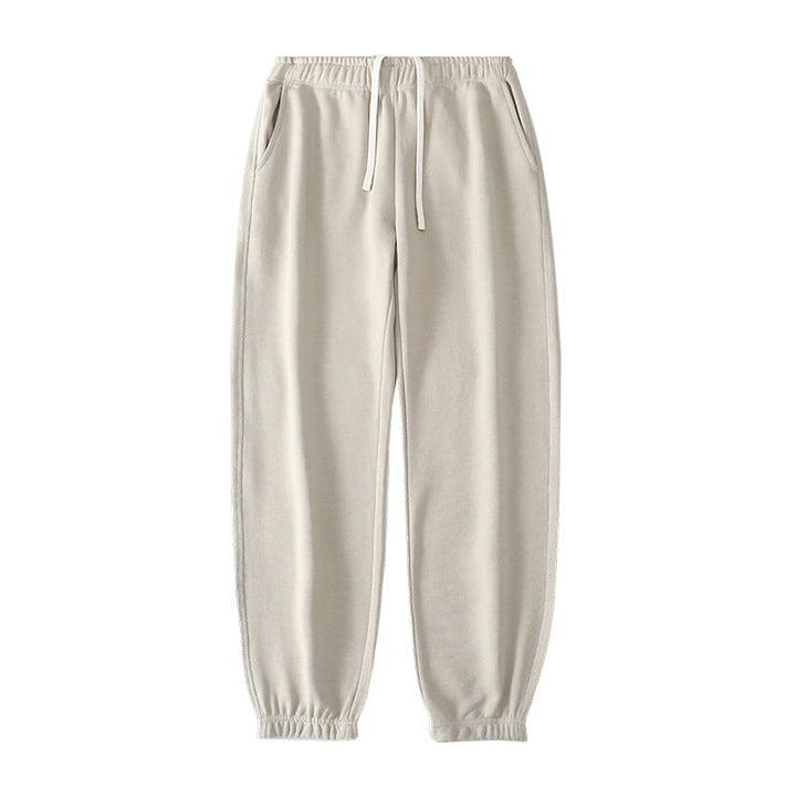 Comfortable men's Siena sweatpants, ideal for everyday casualwear. Modern tapered fit.