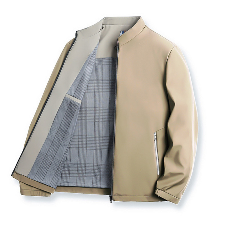 Everyday men's comfort jacket, tailored fit with secure pockets, ideal for modern fashion.