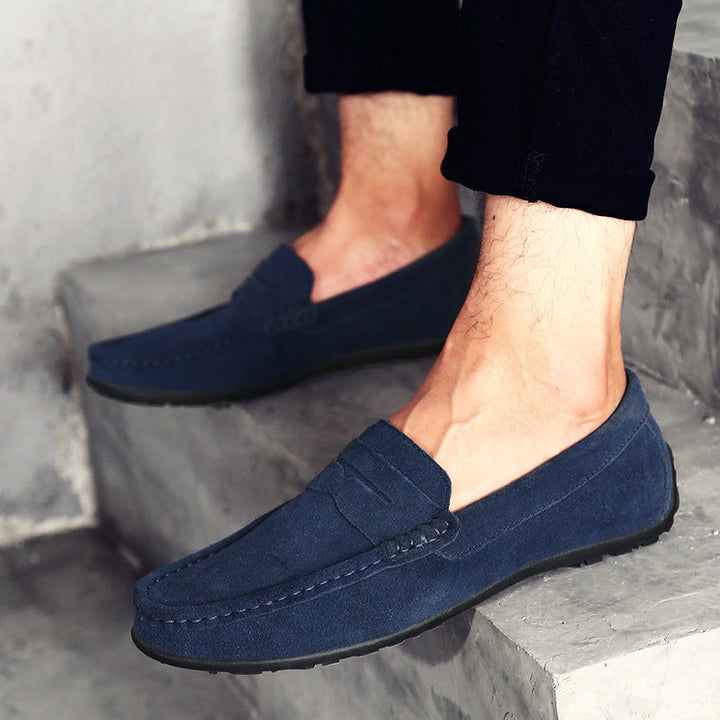 Navy men's casual loafers, easy slip-on footwear for comfort and style.