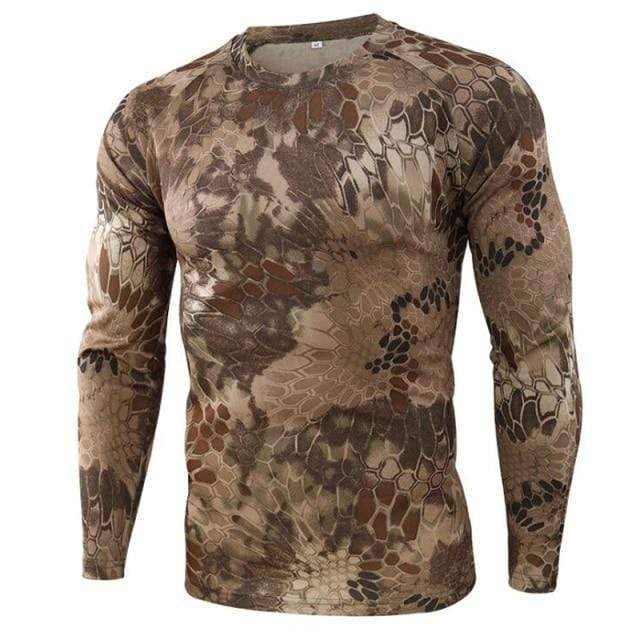 Long sleeve tactical top for men, camouflage design, suitable for hunting