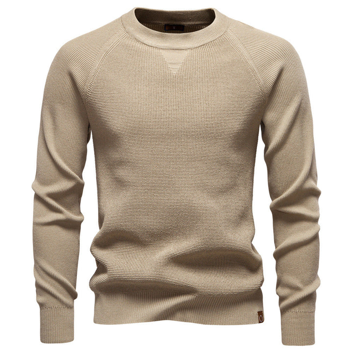 Extremely comfortable men's waffle knit long-sleeve sweater, casual and chic.