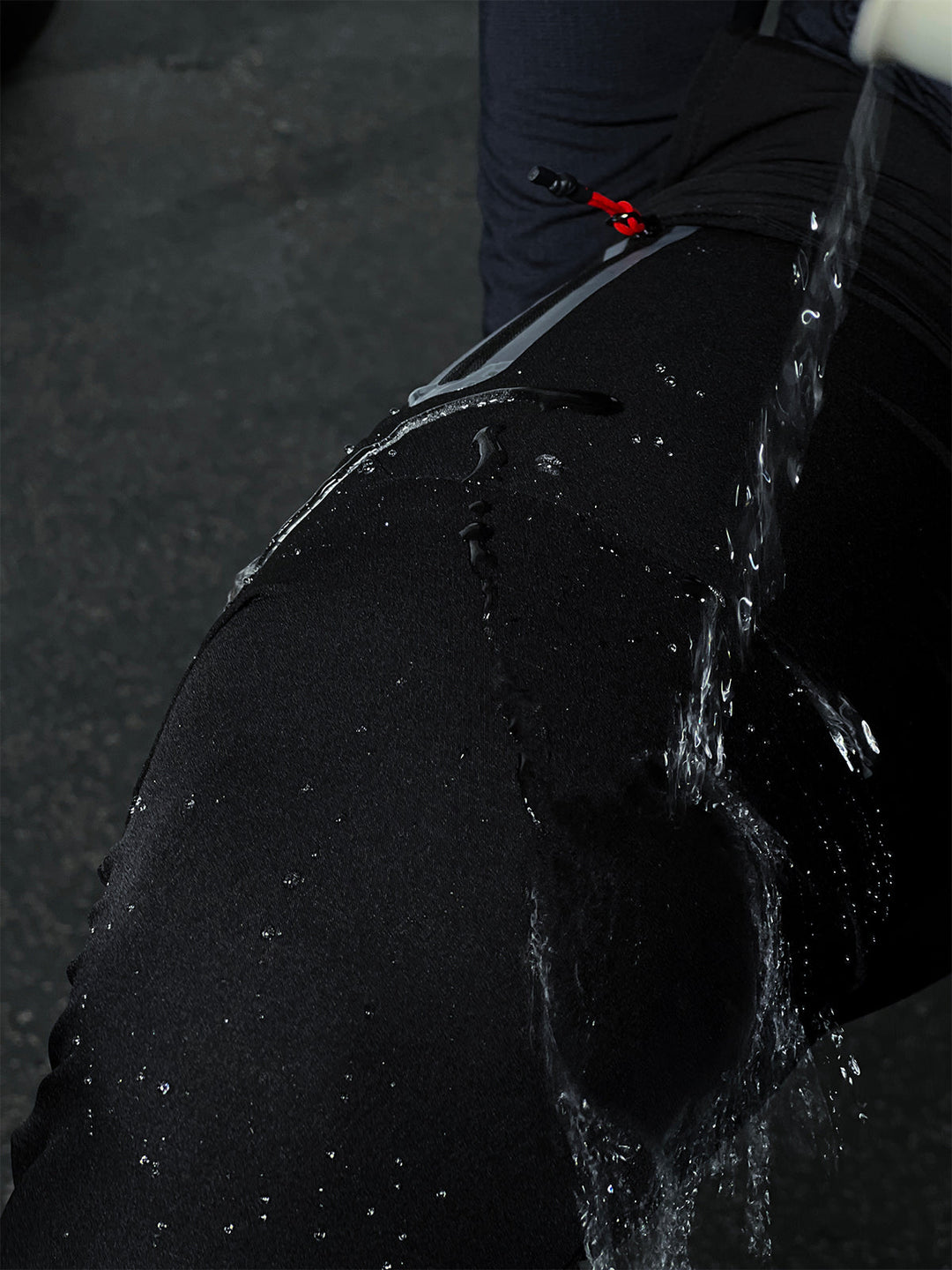 Khaki men's cargo joggers, athleisure style, utility pockets, comfortable everyday fashion.