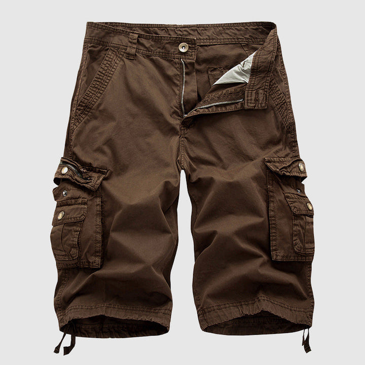 Durable men's cargo shorts with functional multi-pockets & adjustable hem for comfort & everyday wear.