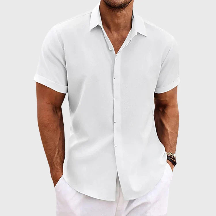 Modern men's minimalist short-sleeve collared shirt, perfect for stylish everyday fashion.