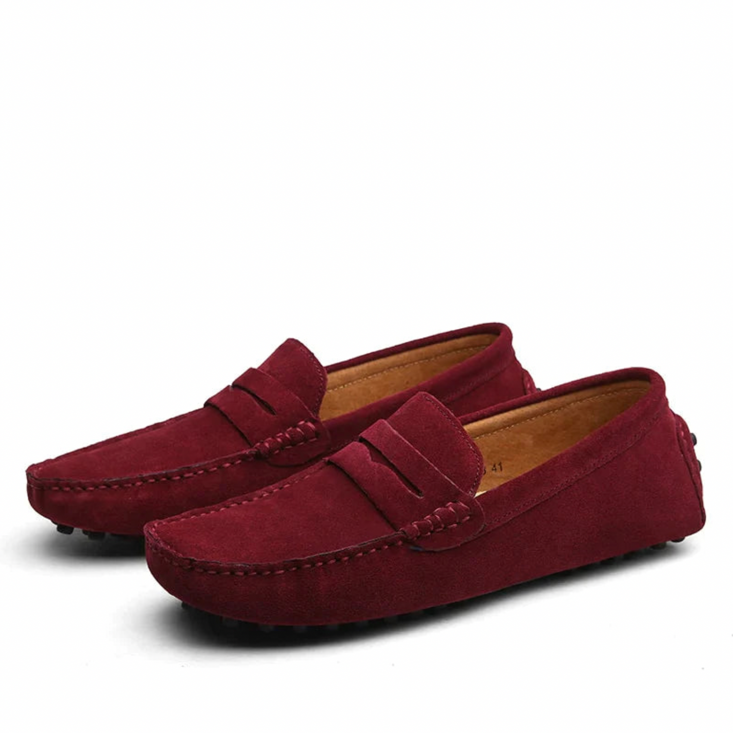 "Mocassini eleganti da uomo in pelle morbida, design moderno, colore nero, perfetti per occasioni formali e casual."