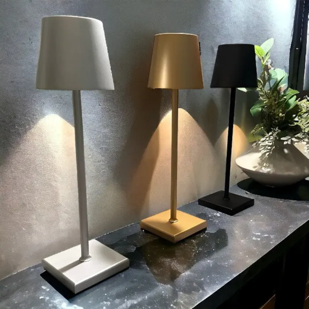 Modern rechargeable wireless LED table lamp with 3 brightness levels. Perfect for indoor/outdoor ambiance.
