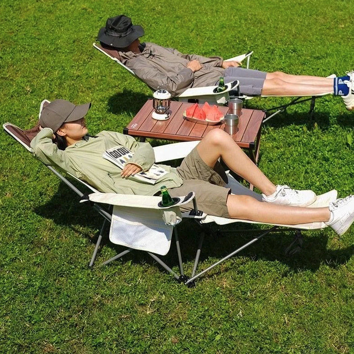 Portable outdoor recliner, an essential piece of camp furniture