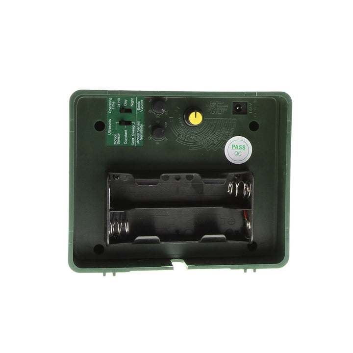 Ultrasonic pest control device, humane woodpecker repeller for outdoor garden protection.