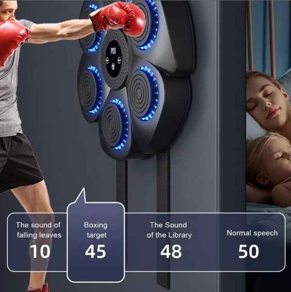 "Pad di boxe musicale con LED RGB, quadrato, nero, ideale per allenamento interattivo e fitness con musica e Bluetooth."