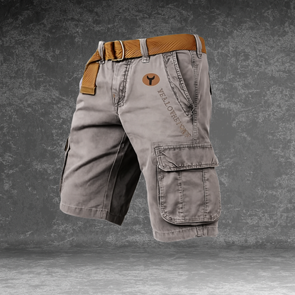 "Pantaloncini cargo uomo in cotone verde militare con tasche spaziose e design ergonomico, perfetti per l'avventura."