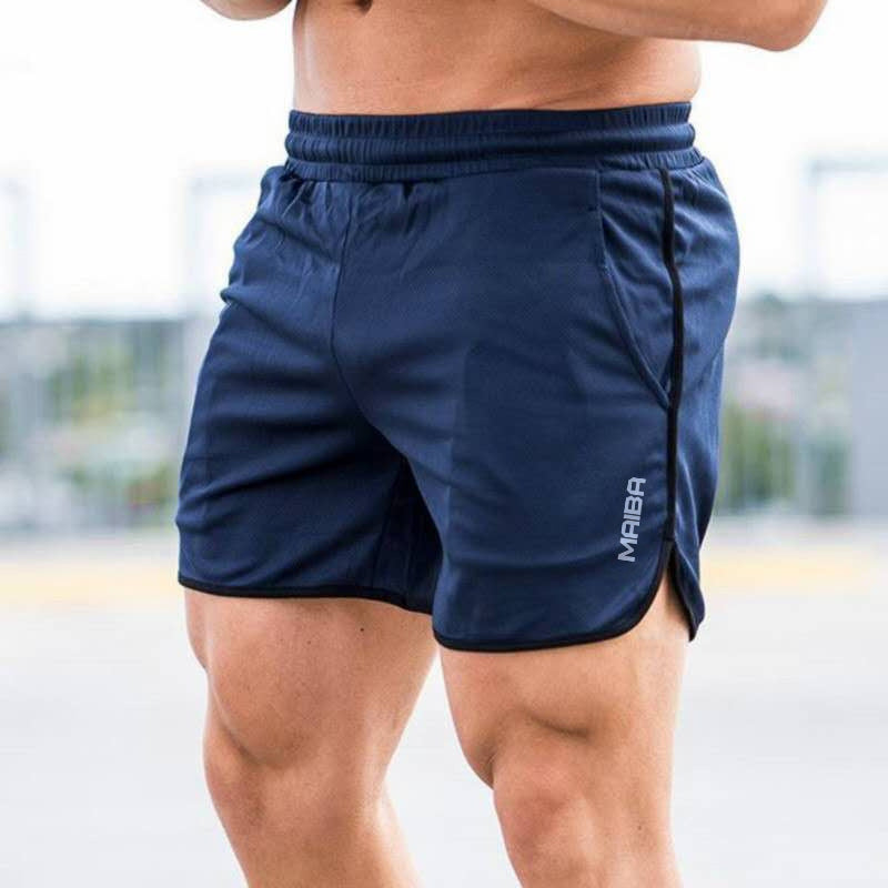 "Pantaloncini da nuoto uomo leggeri e rapidi, elasticizzati con coulisse, tasche laterali, in vari colori vivaci."