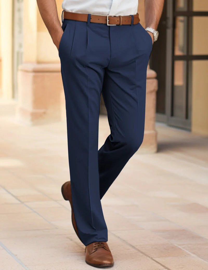 "Pantaloni estivi in lino da uomo, eleganti e comodi, colori moda come grigio e khaki, ideali per giornate calde."