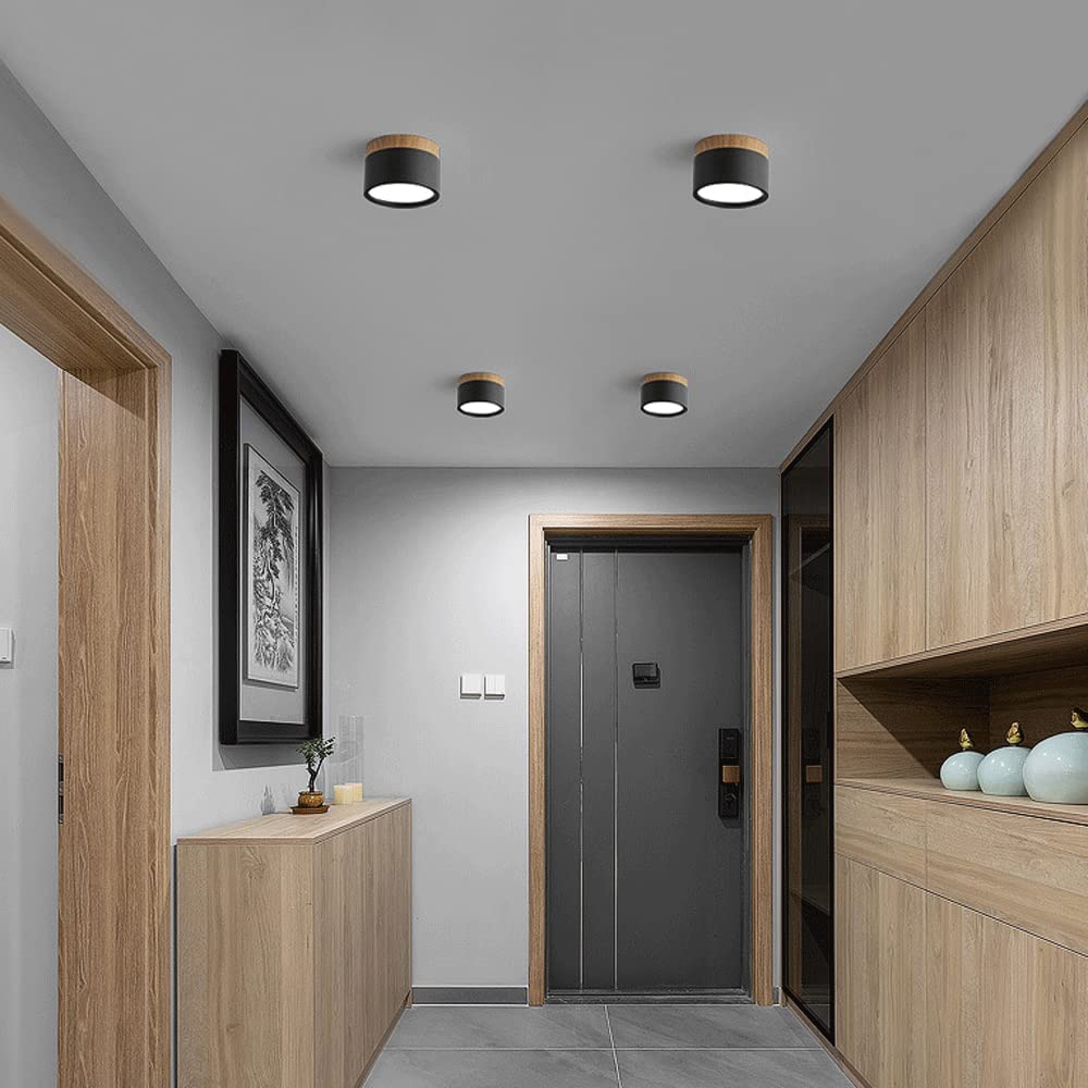 "Plafoniera cilindrica LED moderna per interni, struttura in alluminio, finitura elegante, luce uniforme, disponibile in vari