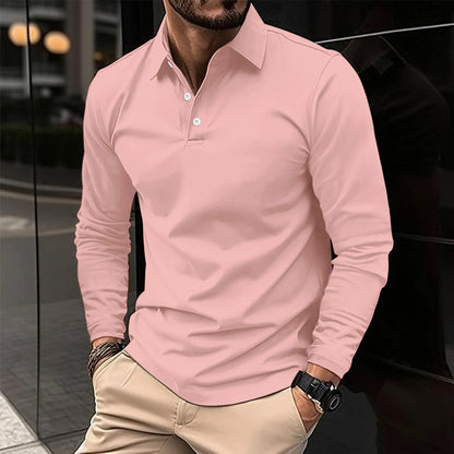 "Polo Uomo Slim Fit in cotone traspirante su sfondo bianco, colori disponibili, silhouette moderna e aderente."