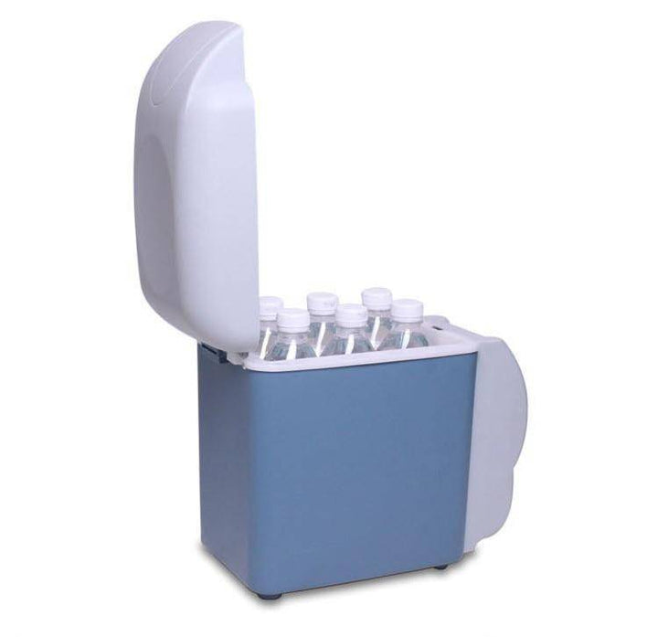 Lightweight 7.5L mini car cooler, essential for long drives and picnics