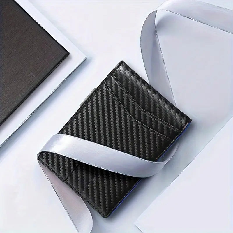 "Portafoglio sottile da uomo con blocco RFID, design elegante in nero, ideale per viaggi, con scomparti carte."