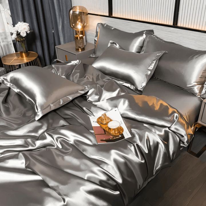 Soft & comfortable PURELISS polyester bedding set, perfect for sweet dreams. Wrinkle-resistant & easy care home textiles.